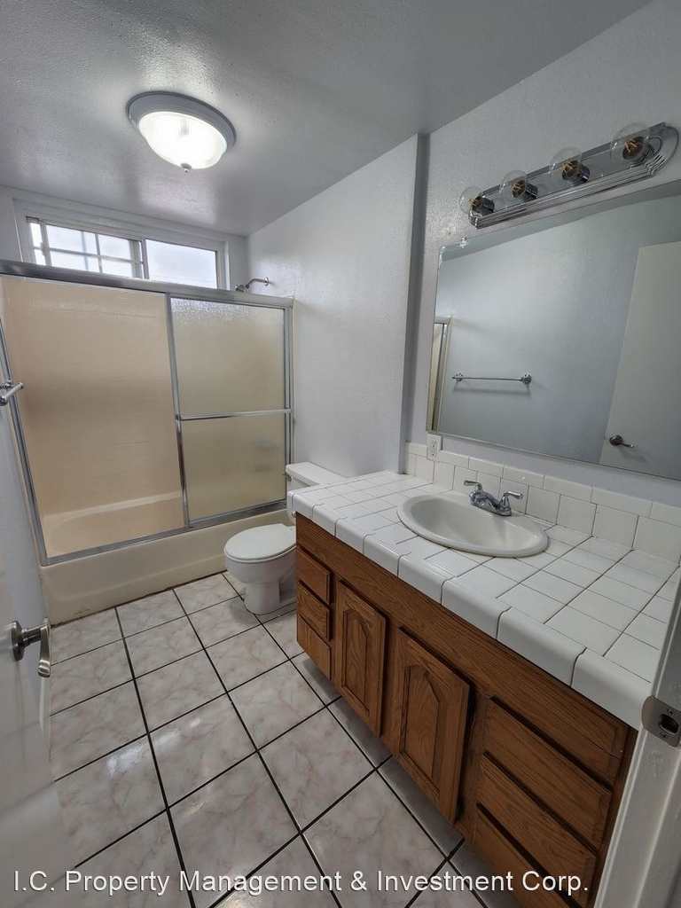 6105 Alamo Avenue - Photo 1