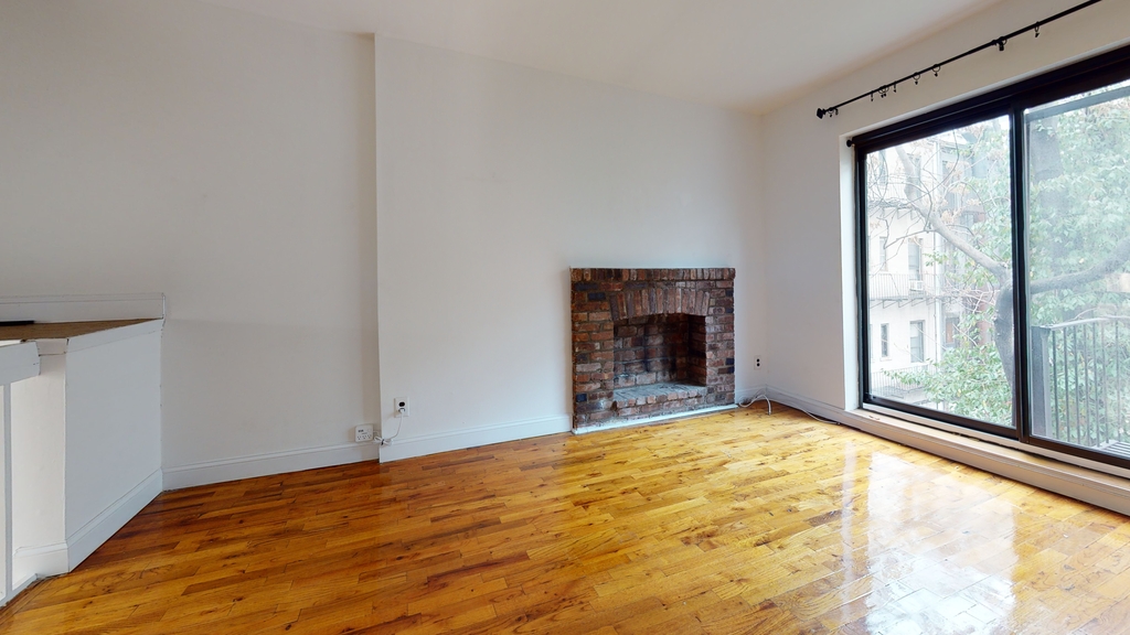 403 east 87th - Photo 0