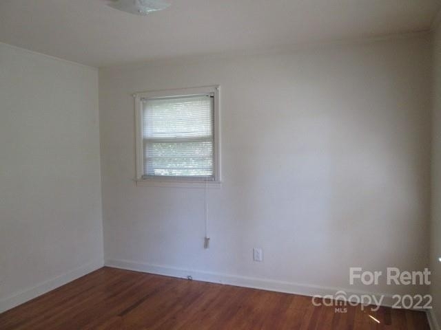 1536 Russell Avenue - Photo 5