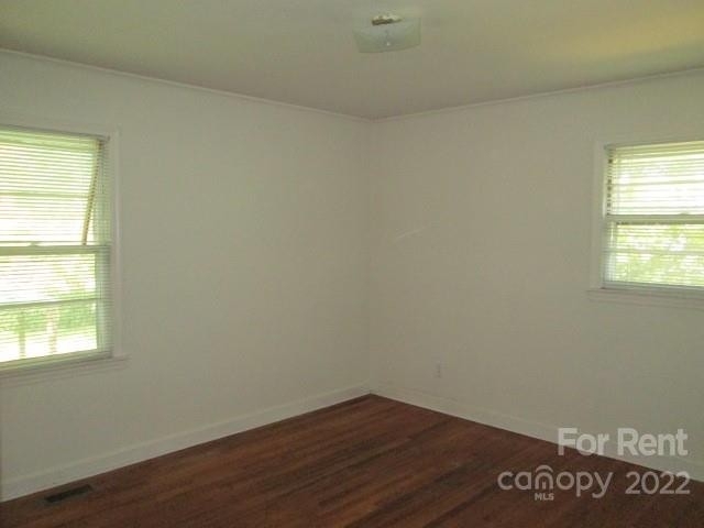 1536 Russell Avenue - Photo 4