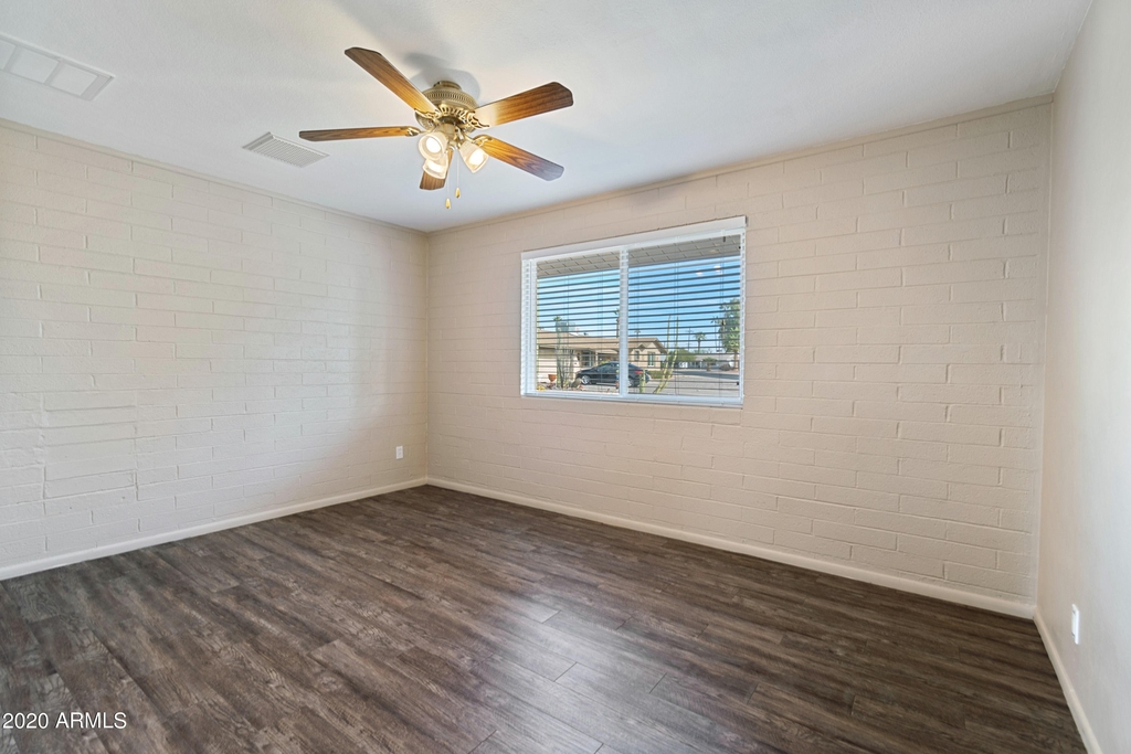 12020 N Hacienda Drive - Photo 9