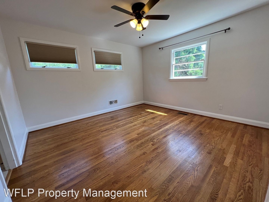 2215 Mimosa Drive - Photo 14