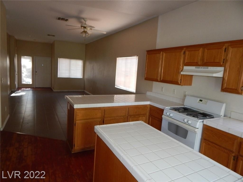 1720 Wendell Williams Avenue - Photo 6