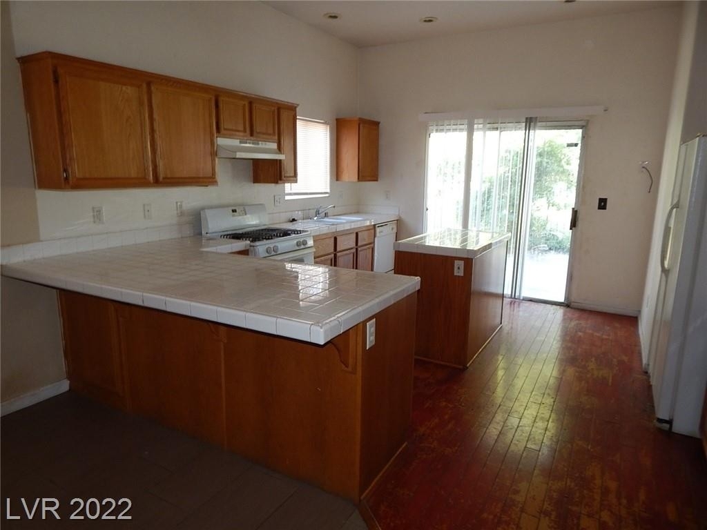 1720 Wendell Williams Avenue - Photo 4