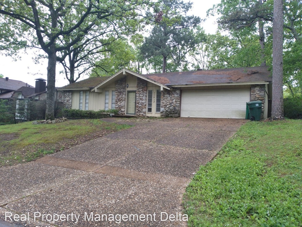 11513 Ashwood Drive - Photo 0