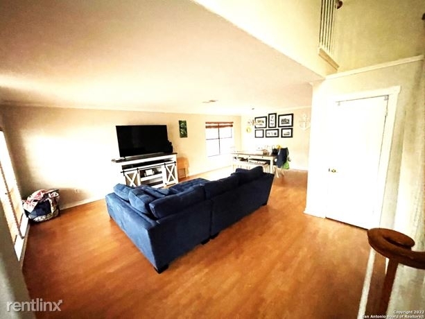 11738 Jarvis Dr - Photo 3