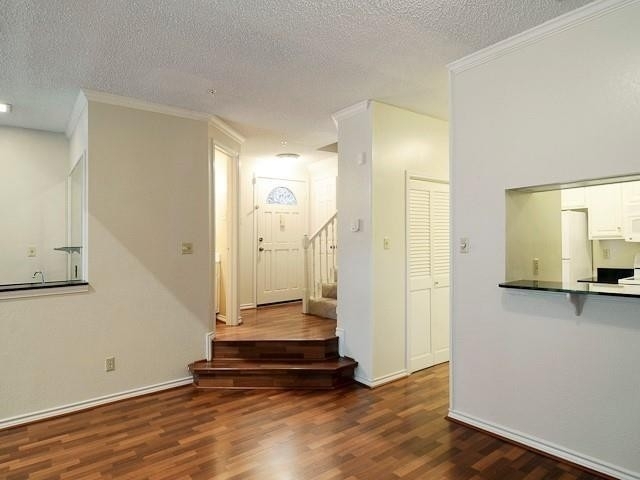 3401 Binkley Avenue - Photo 7