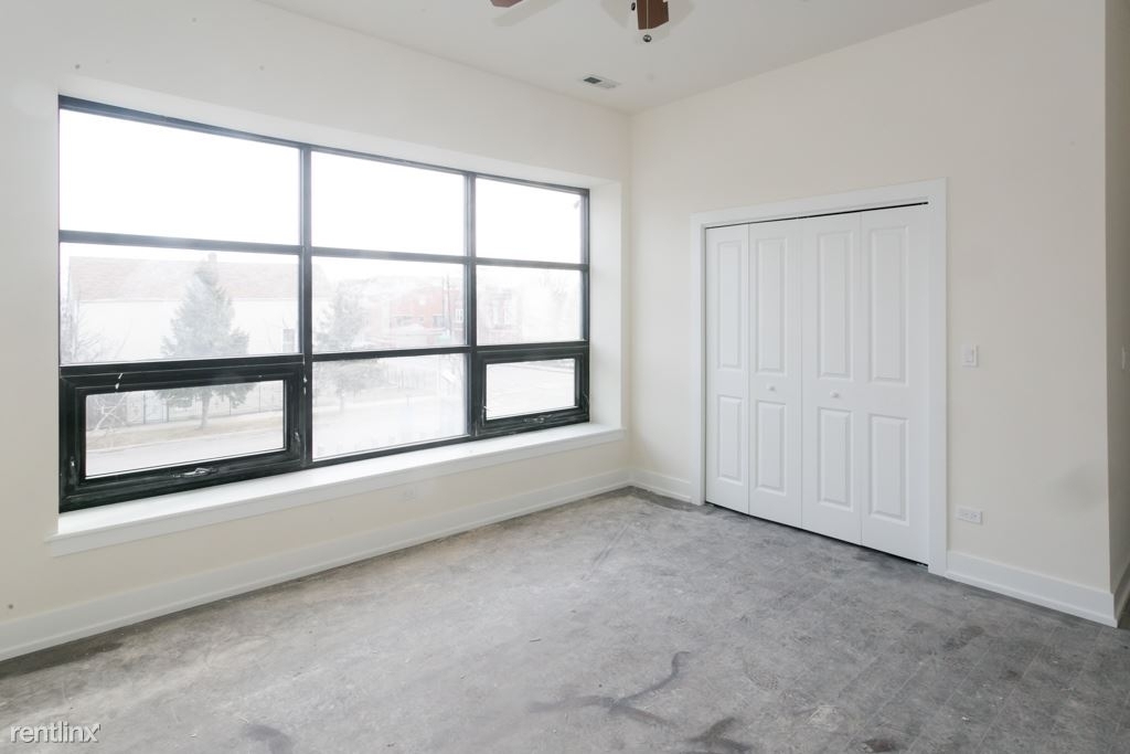 4300 W. Montrose, Unit 5 - Photo 10