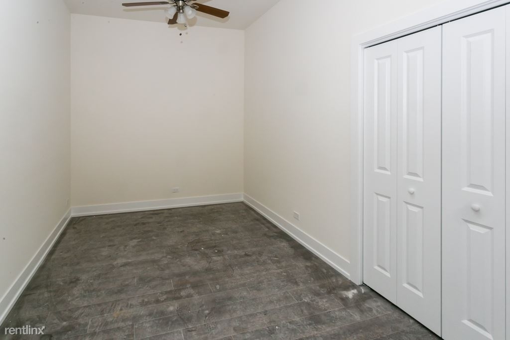 4300 W. Montrose, Unit 8 - Photo 14