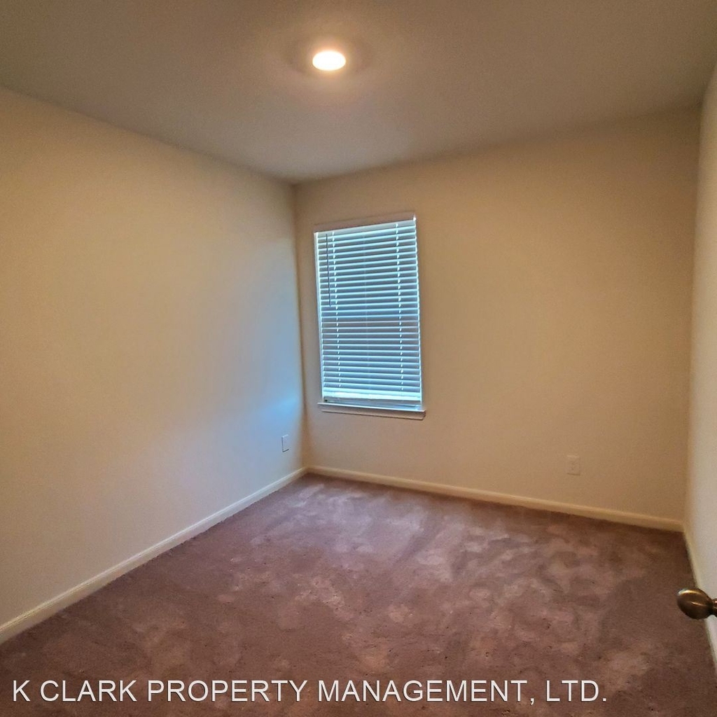 11026 Chatham Court - Photo 28