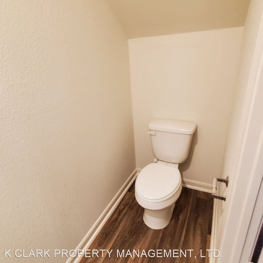 11026 Chatham Court - Photo 6