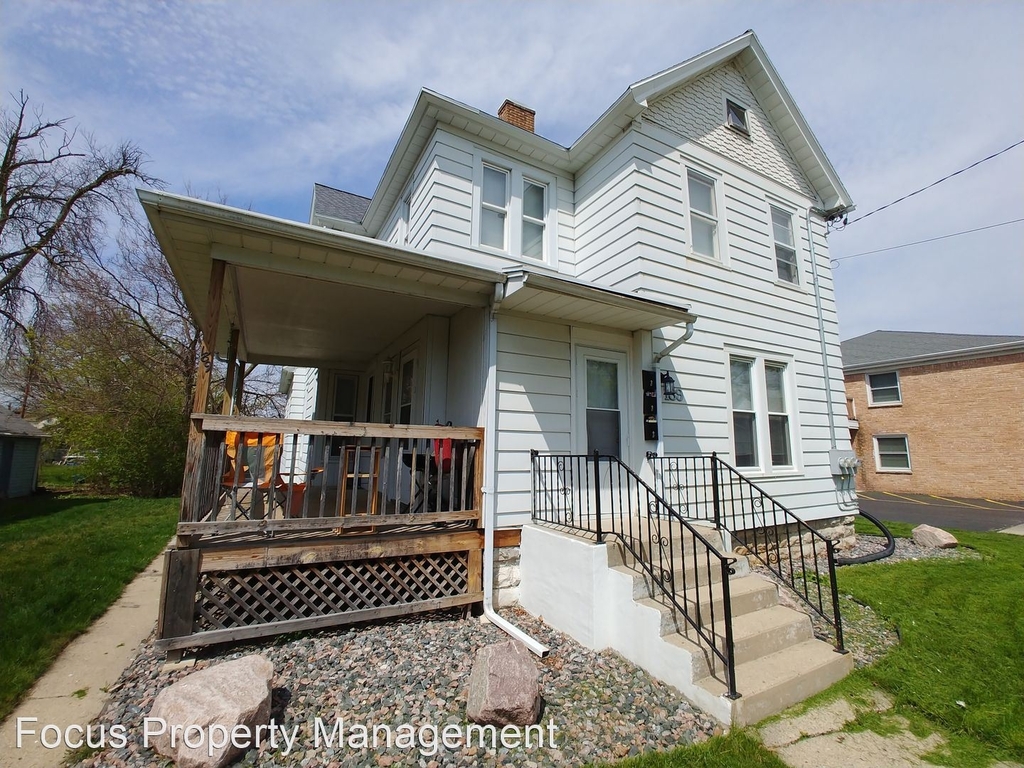 189 E Merrill Avenue - Photo 0