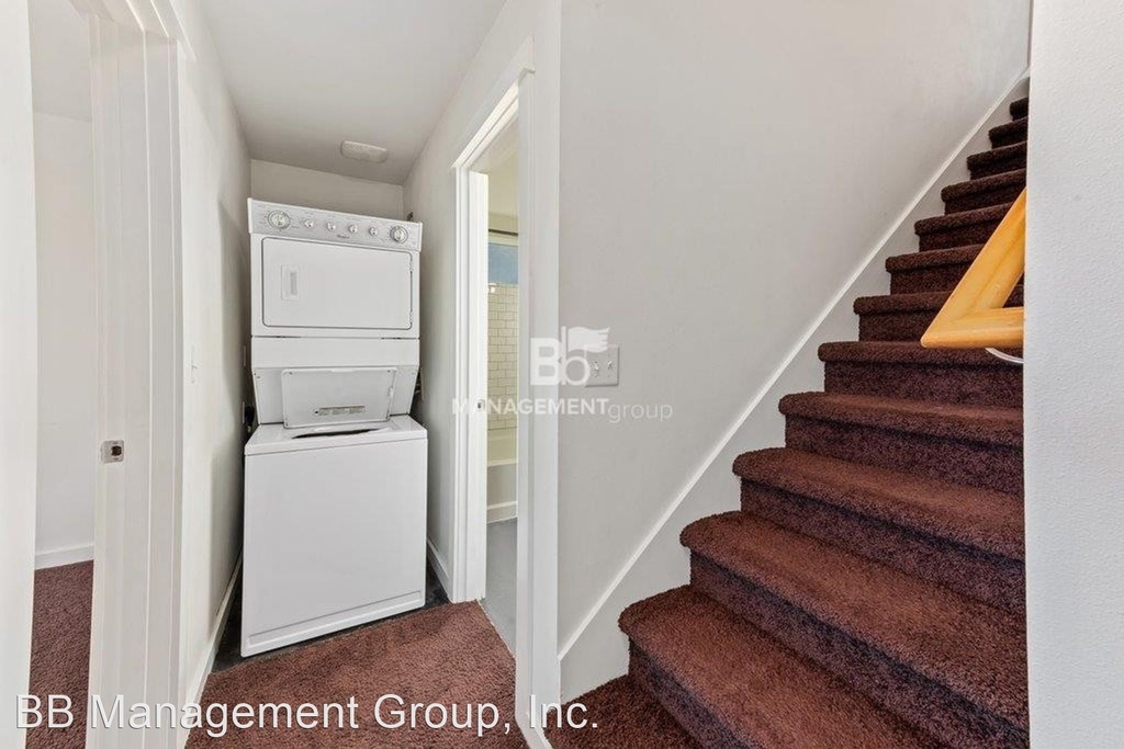 216 Ne Fremont Street - Photo 12