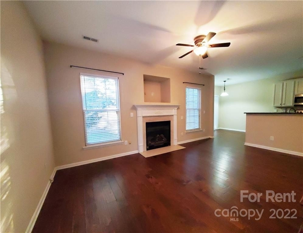 4914 Sunset Ridge Court - Photo 1