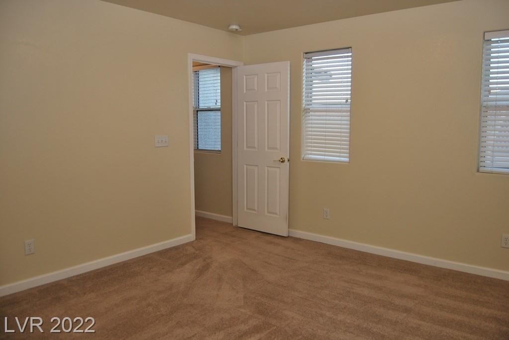 5950 Tinazzi Way - Photo 11