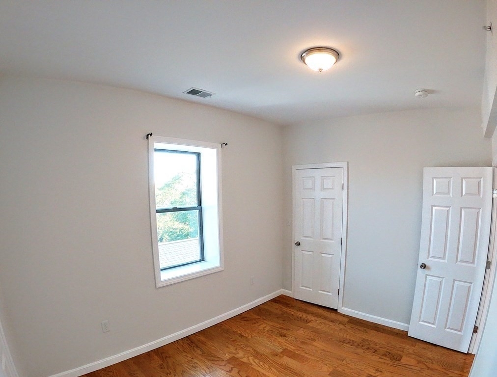 608 Shawmut Ave. - Photo 17