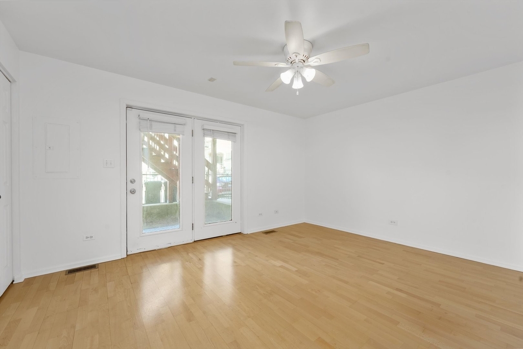 1461 N Larrabee Street - Photo 8