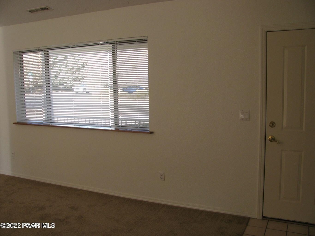 359 Peregrine Lane - Photo 4