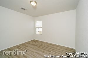 10354 Clearwater Way - Photo 7