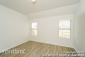 10354 Clearwater Way - Photo 4