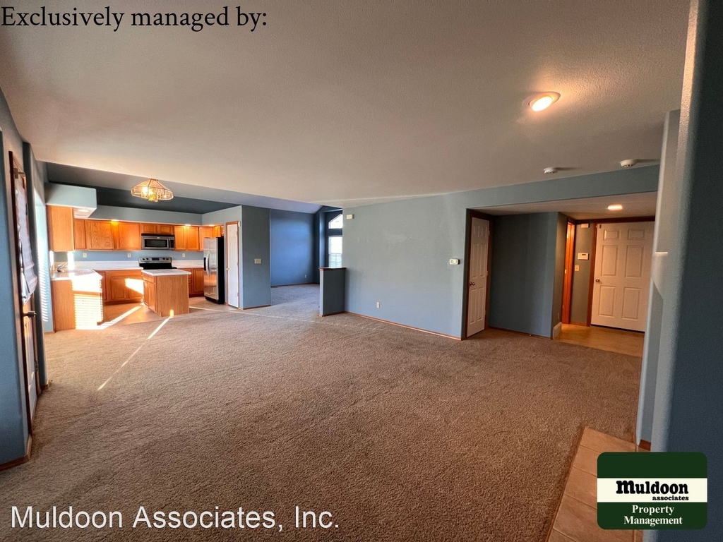 8085 Parsonage Lane - Photo 15