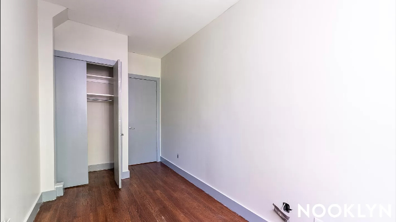 1357 Hancock Street - Photo 11