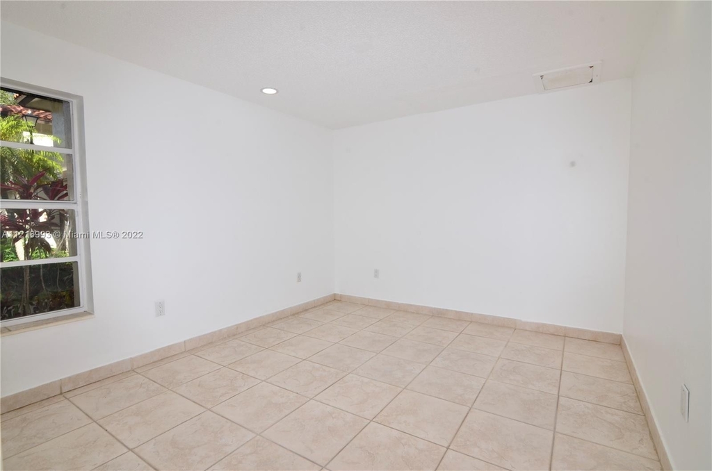 13224 Sw 111th Ter - Photo 9
