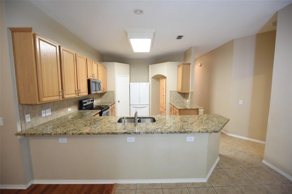 2650 Nova Park Court - Photo 15