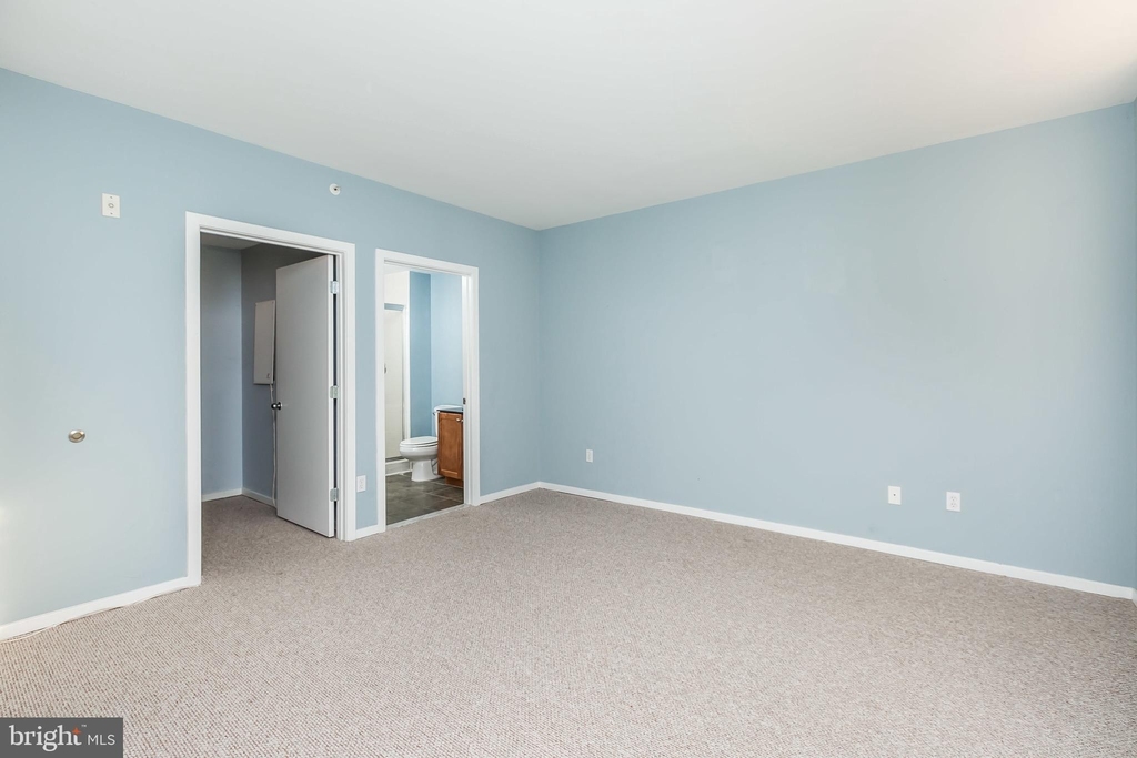 1211 Light Street - Photo 27