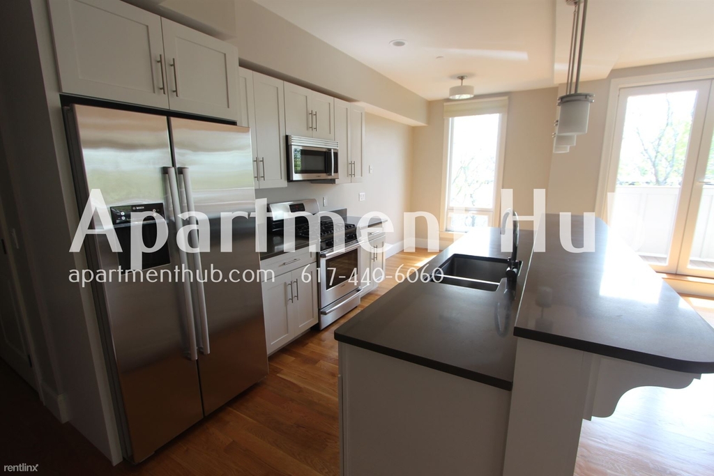 168 Hampshire St - Photo 1