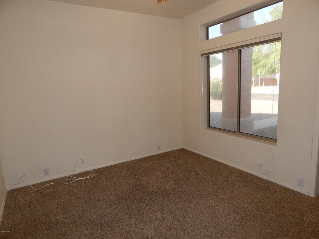 11061 N Eagle Crest Drive - Photo 17