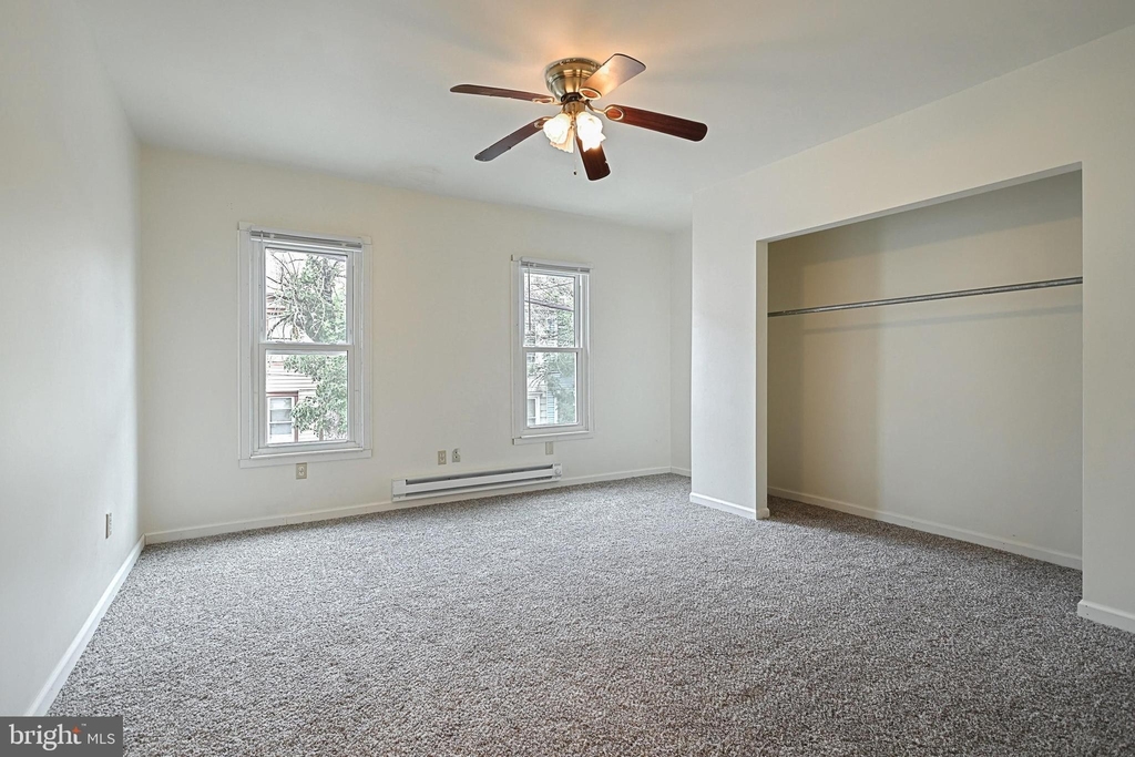 438 W College Avenue - Photo 10