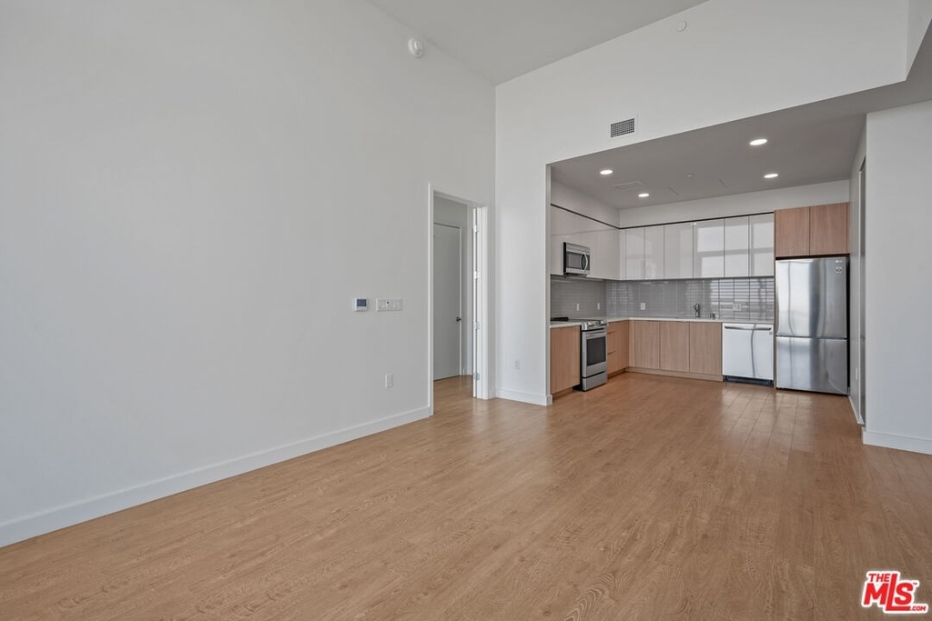 11750 Sw Wilshire Blvd - Photo 38