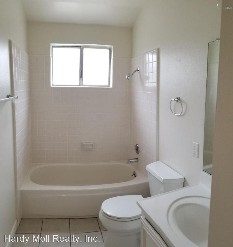 2647 Anchor Avenue - Photo 3