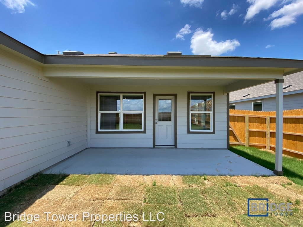 2713 Coral Valley - Photo 11