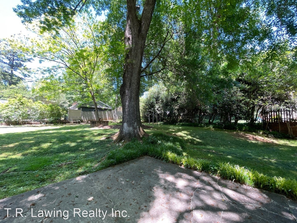 4501 Barwick Road - Photo 17