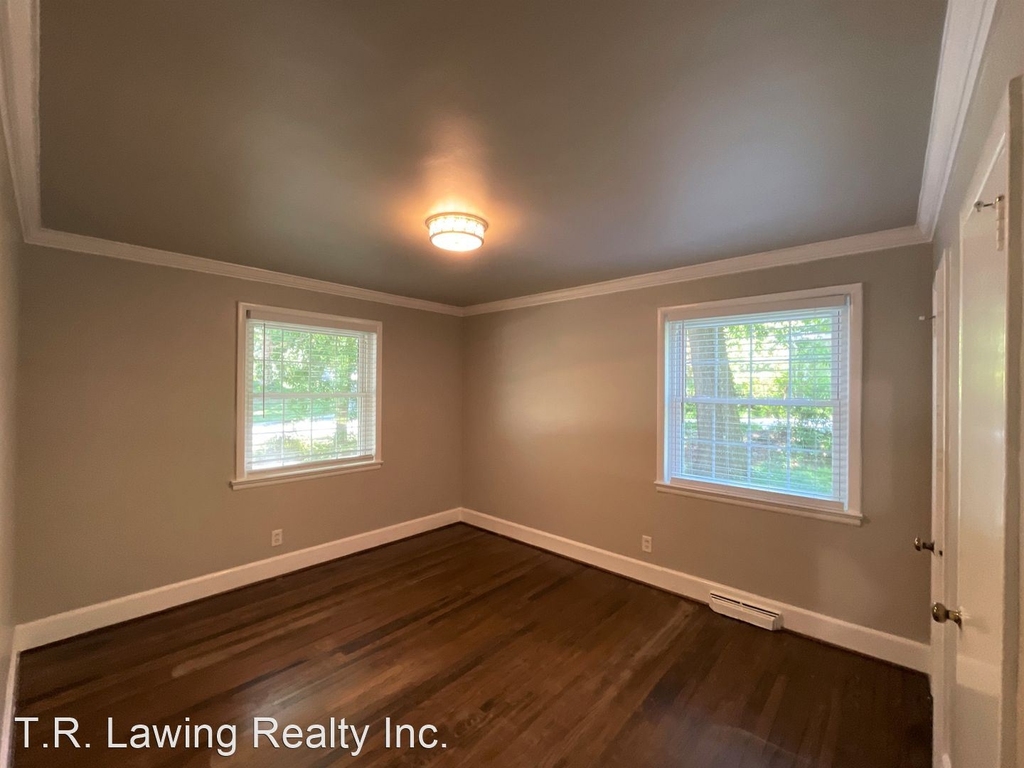 4501 Barwick Road - Photo 11