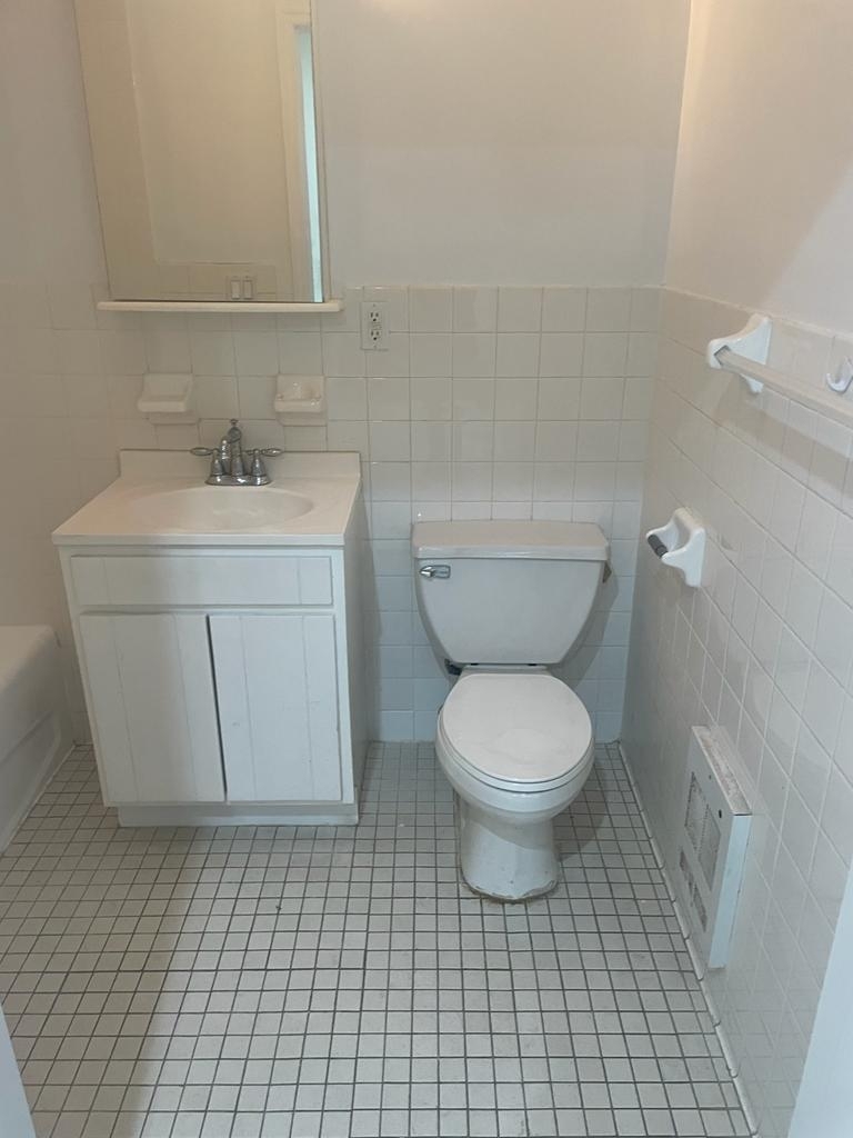 14-34 110th Street - Photo 2