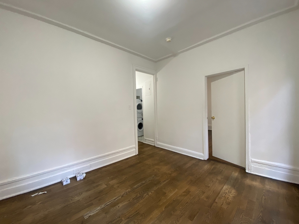 GORGEOUS 4 BED IN MORNINGSIDE HEIGHTS*** - Photo 9