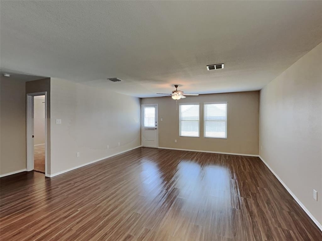 401 Falling Star Drive - Photo 2