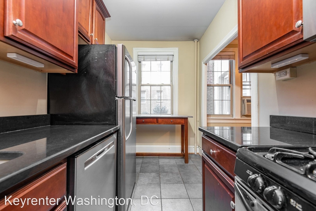 3010 Wisconsin Ave, Nw Unit 105 - Photo 1