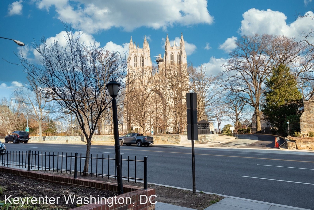 3010 Wisconsin Ave, Nw Unit 105 - Photo 16