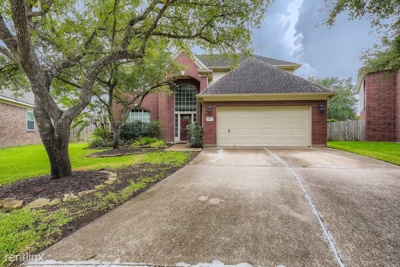 20707 Teasel Court - Photo 1