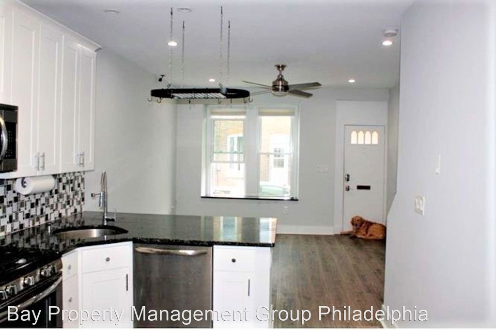 230 Wendover St - Photo 2