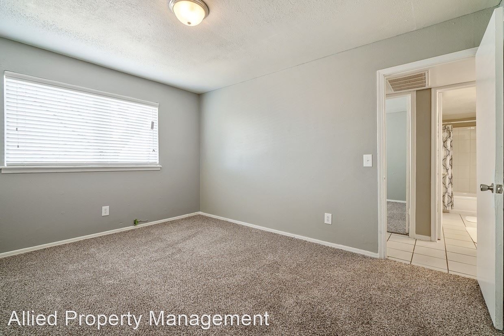 5745 Nw 19th St. - Photo 10