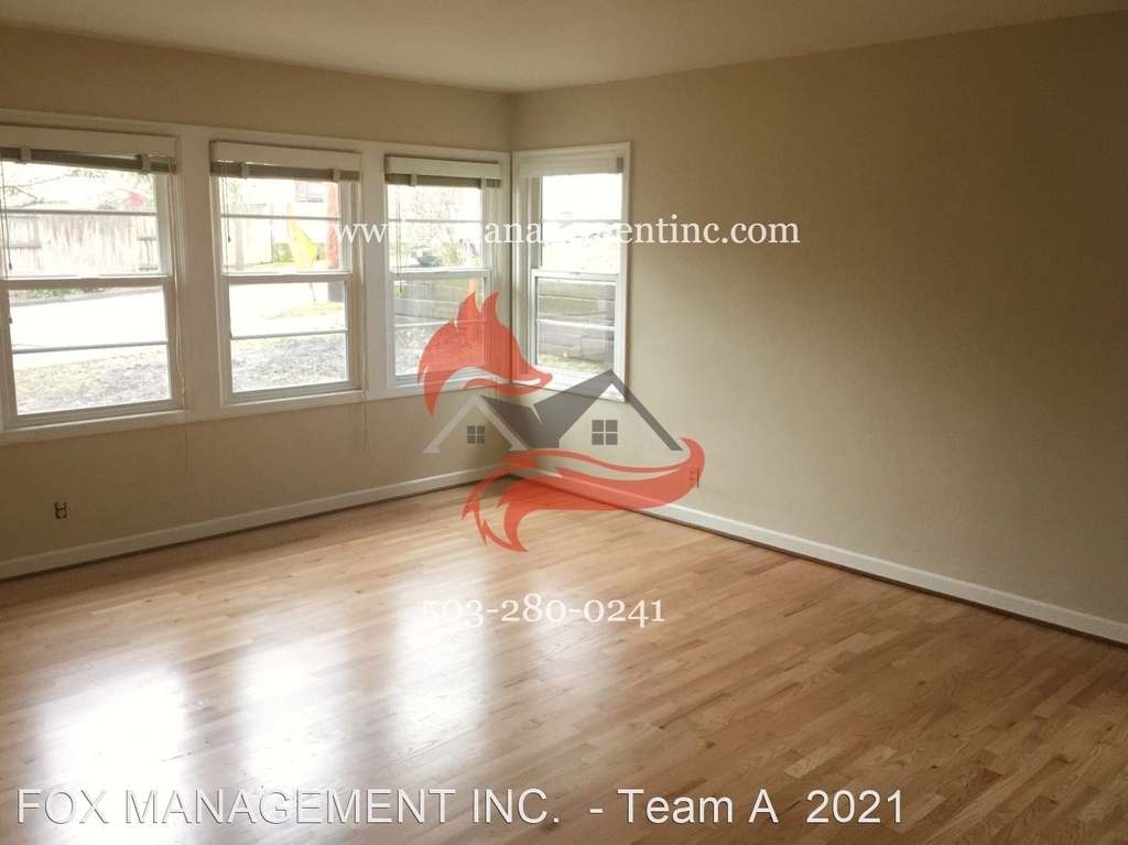 320 Ne 55th Ave - Photo 0