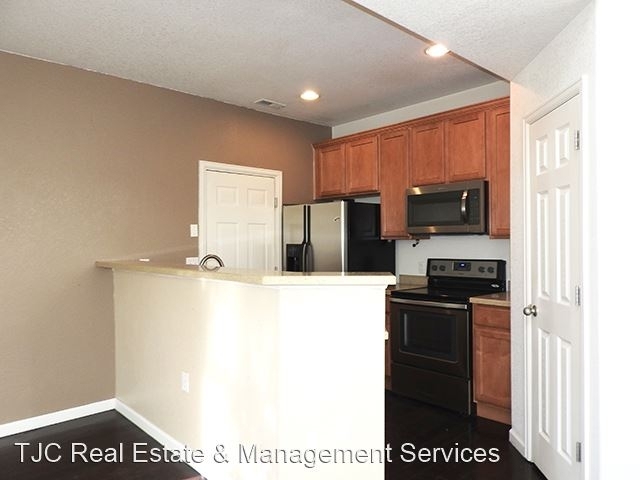 7777 E 23rd Avenue Unit 701 - Photo 3