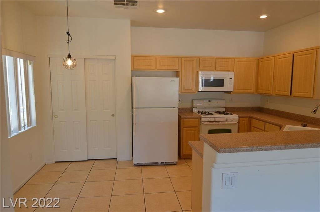 6560 Bucking Horse Lane - Photo 2