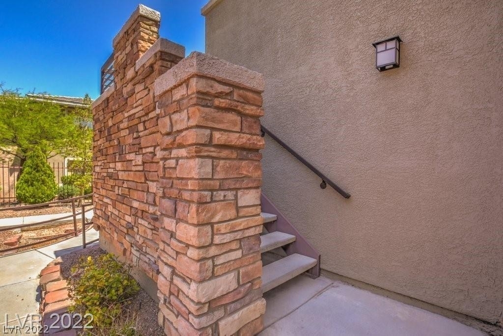 712 Peachy Canyon Circle - Photo 21