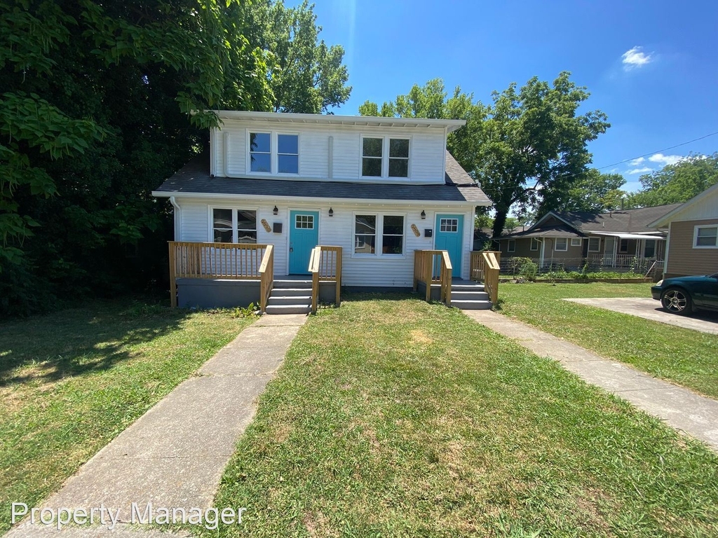 2510 Woodbine Ave - Photo 1